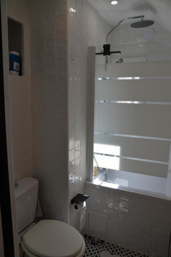 Martyrs Apartment Paris Ngoại thất bức ảnh